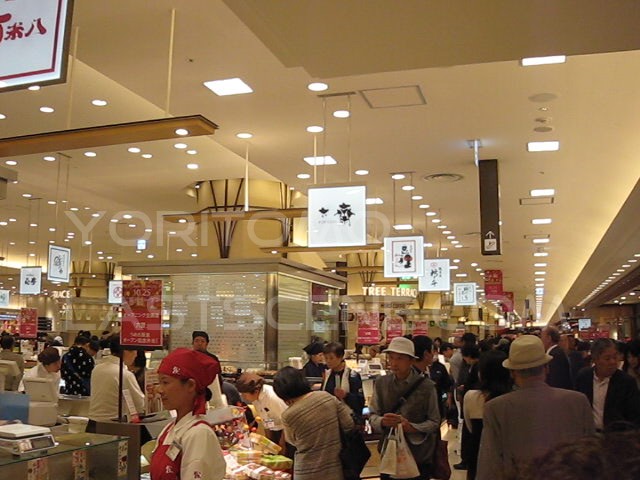 hankyu-dpt07 食品売り場
