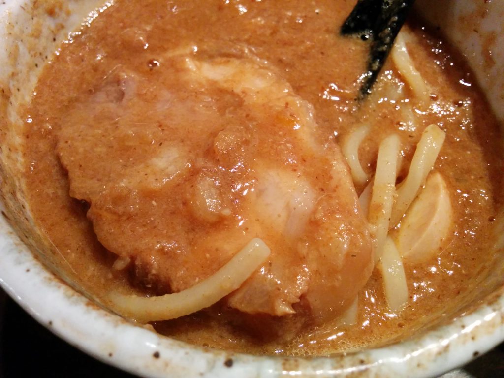 大杉製麺(大阪・西中島南方)ラーメン・つけ麺