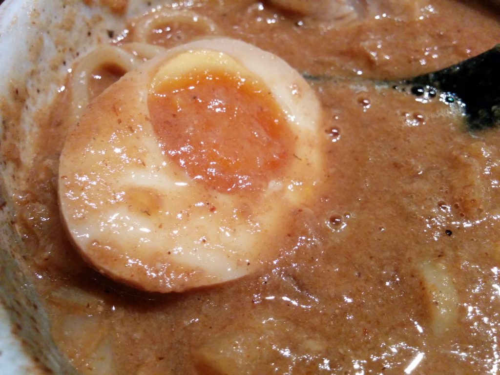 大杉製麺(大阪・西中島南方)ラーメン・つけ麺