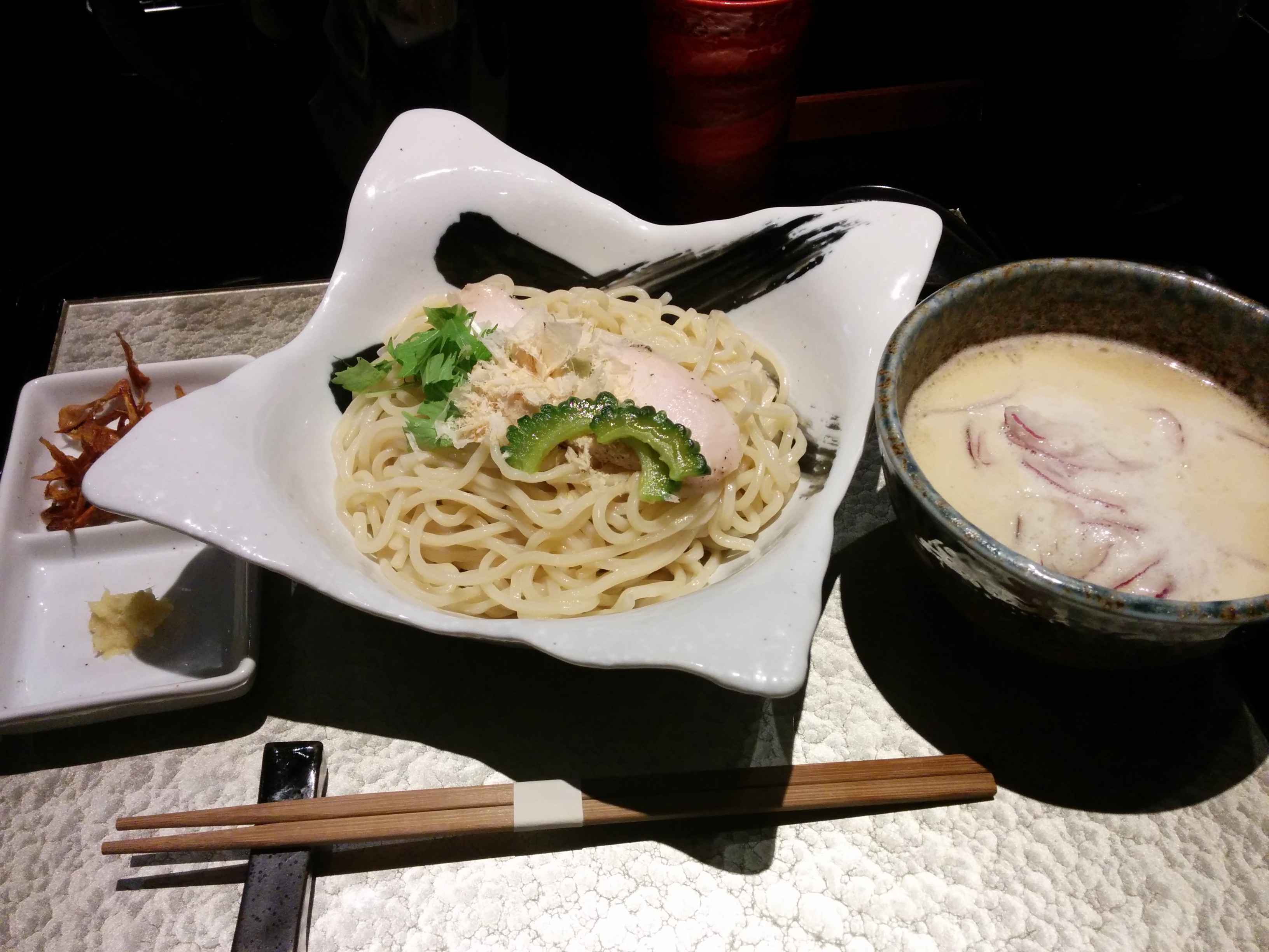 鶏soba 座銀(大阪・肥後橋)鶏白湯ラーメン・つけ麺
