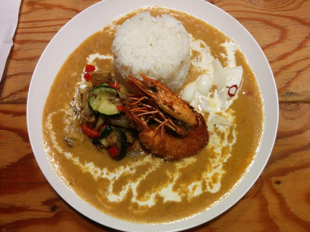 さぼてん食堂10月限定「甘エビのビスクカレー」