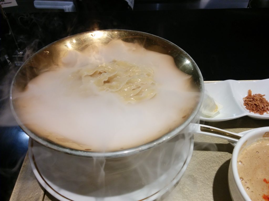 まるでさんかく(新大阪)鯛つけ麺ちゅるり